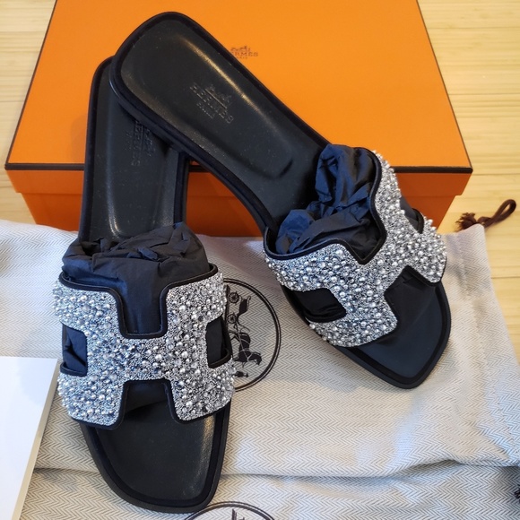 Hermes Oran Sandal with Crystals size 40eu/ 10US Limited Edition Black Leather - Picture 14 of 17